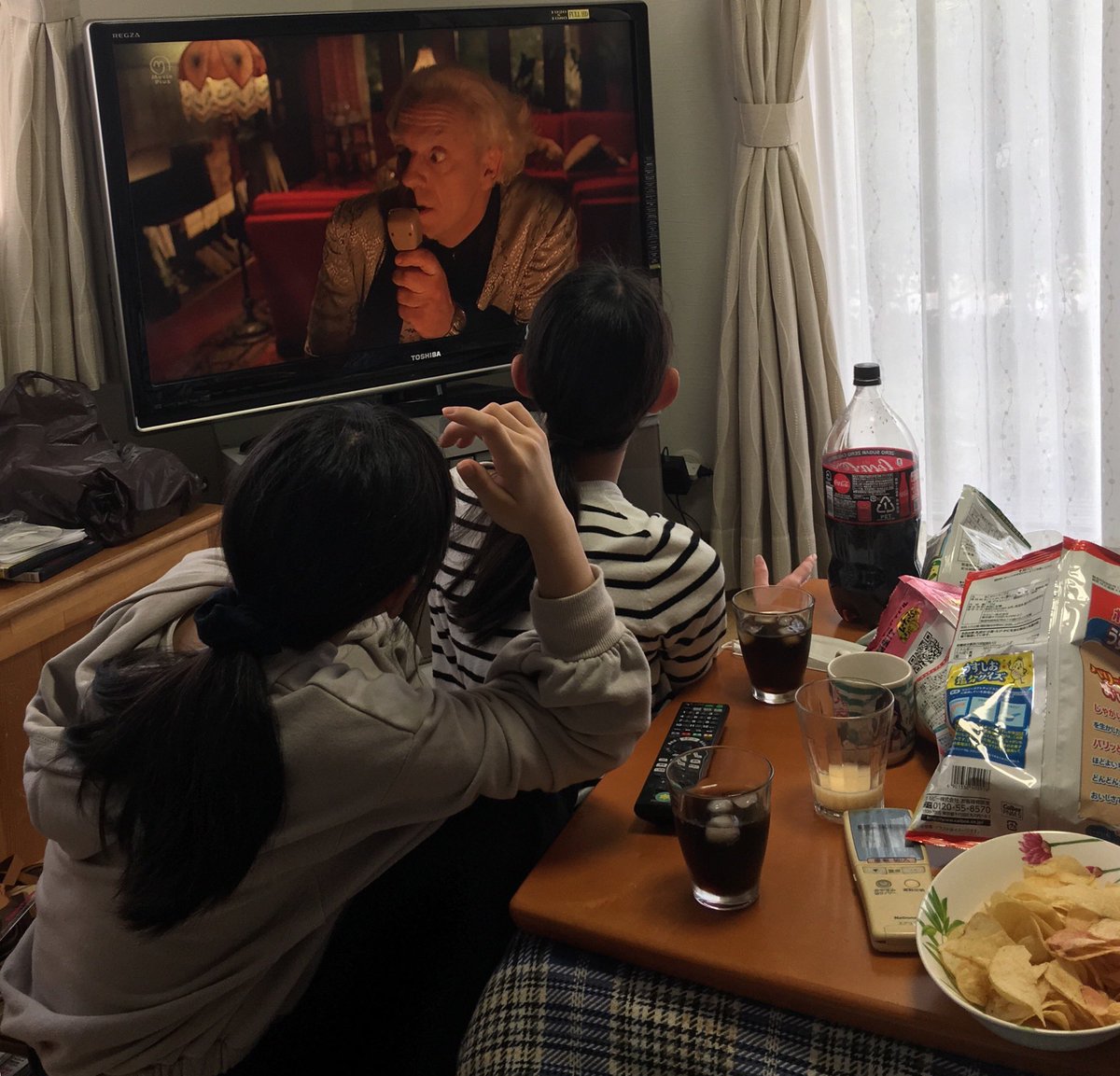 KUBOSHOUTEN's tweet photo. 6年前に、姪っ子ちゃん達に「80年代吹替洋画のDVDを見せまくる」大会をやったんやけど。

そん時も「バック・トゥ・ザ・フューチャー」と並んで「グーニーズ」はウケてたなー。

特に妹ちゃん（当時小学生）はグーニーズの方がお気に入りやった。 https://t.co/edja4UINBP