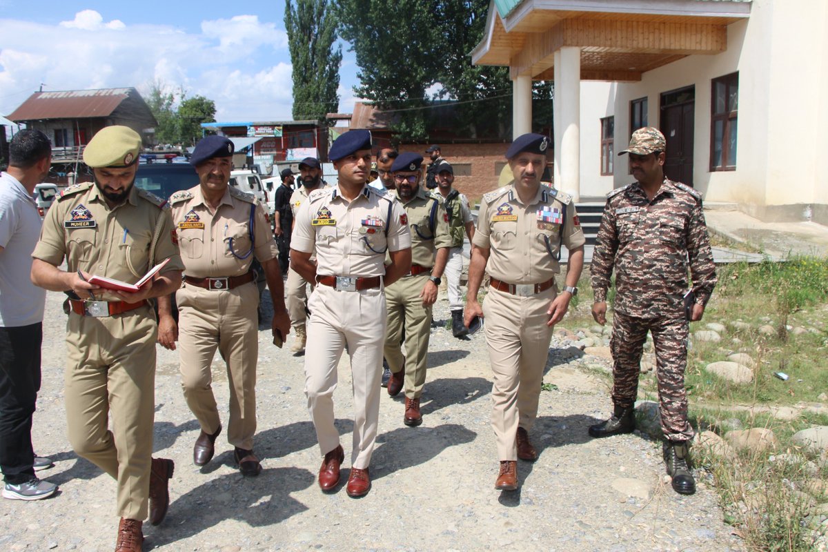 AnantnagPolice's tweet photo. DIG SKR Sh. Javid Iqbal Matoo along with SSP Anantnag Sh. Amod Ashok Nagpure visited CAPF Camp Locations today. Reviewed arrangements of accommodation, medical, comms &amp; logistics for SANJY-2026 duty.
@JmuKmrPolice @KashmirPolice @DigSkr https://t.co/snSHzzTSGe