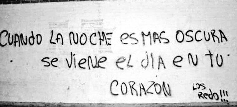 Andy_TToledo's tweet photo. Volá alto Solari!!! que acá abajo la noche esta bastante oscura y todavía no sabemos como recuperar el día. 

Gracias por tu arte y por haber estado del lado correcto siempre. https://t.co/FhhJvd6sfr