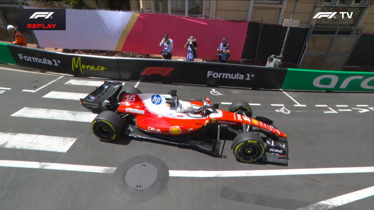 f1speed_indo's tweet photo. Leclerc bablas lagi di Mirabeau.

Bang, jangan pulang dulu lah... Baru mulai ini. https://t.co/2NvxTkAgKu