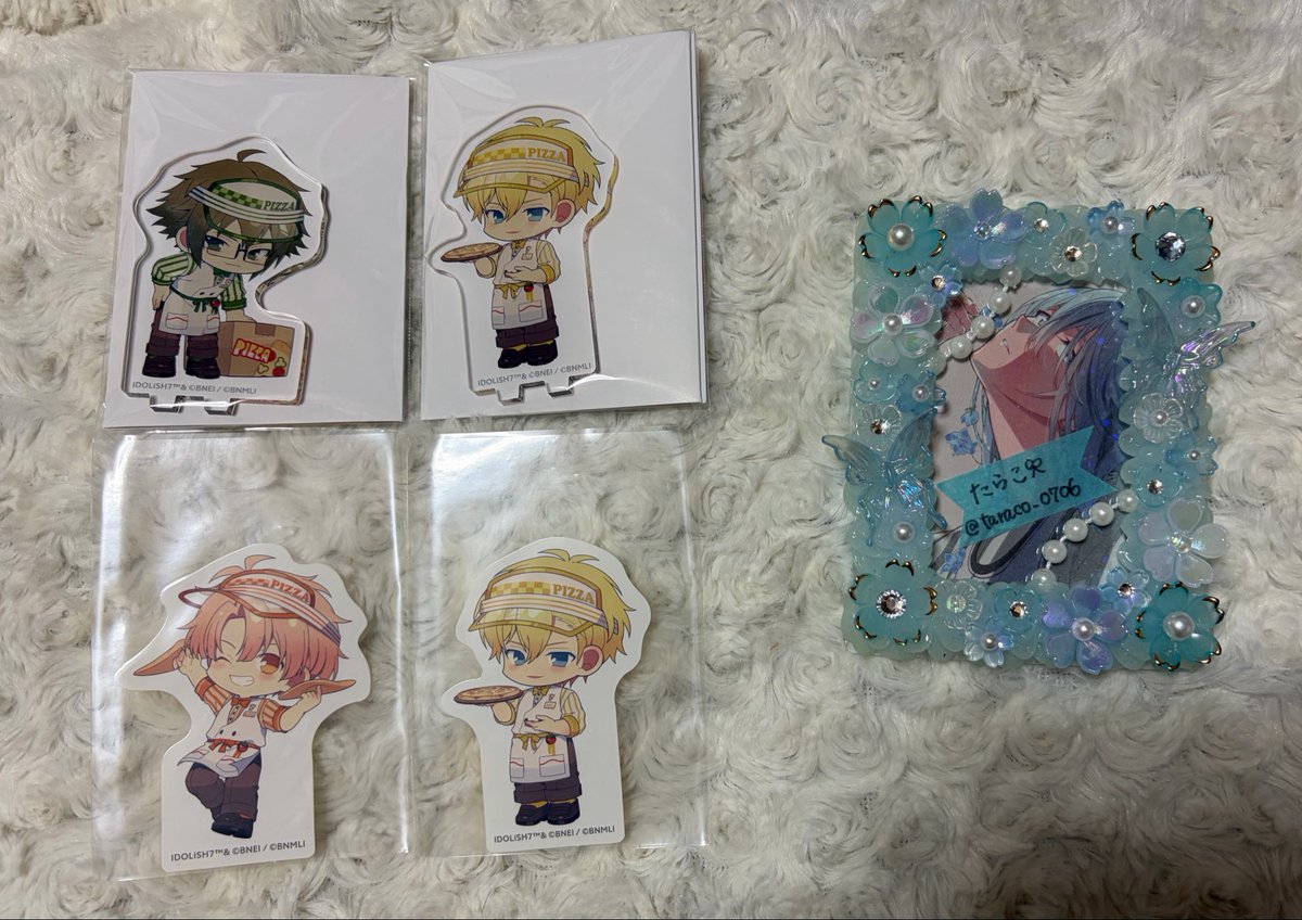 taraco_0706's tweet photo. 【交換】アニカフェ Pizza Party Trailer アイナナ アクスタ コースター ステッカー

譲 ꒱ 
アクスタ 大和 ナギ
ステッカー 三月 ナギ

求 ꒱ 同種 環

❁ 6/6 12:00〜15:00池袋手渡し
❁ 後日横浜手渡しorリトリンor郵送

お気軽にお声掛けください🌟 https://t.co/wUYpXLtyrV