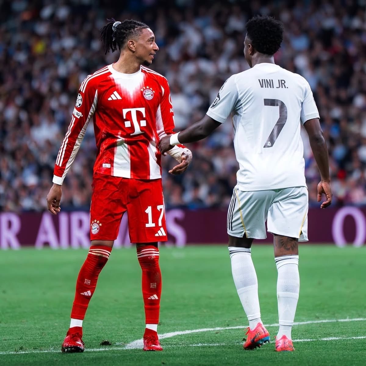 xyezerr's tweet photo. This would be the best Winger duo itw.

Please make it happen, @realmadrid. https://t.co/hhMKDUUSC8