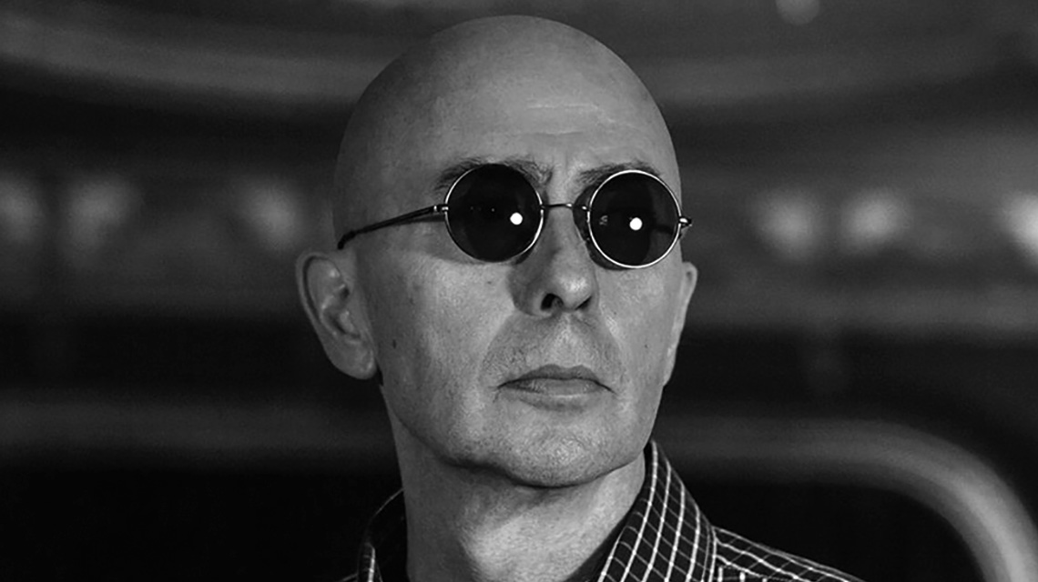 delpynews's tweet photo. ▶️"NO LO SOÑÉ": FALLECIÓ EL INDIO SOLARI, ÍCONO DEL ROCK ARGENTINO| ​​​​​💔🕊️

⚫Carlos Alberto Solari, exlíder de Patricio Rey y sus Redonditos de Ricota, murió a los 77 años.

👉Al cantante le habían diagnosticado párkinson hace diez años. 

Vía: TN https://t.co/A2WrOq8TTX