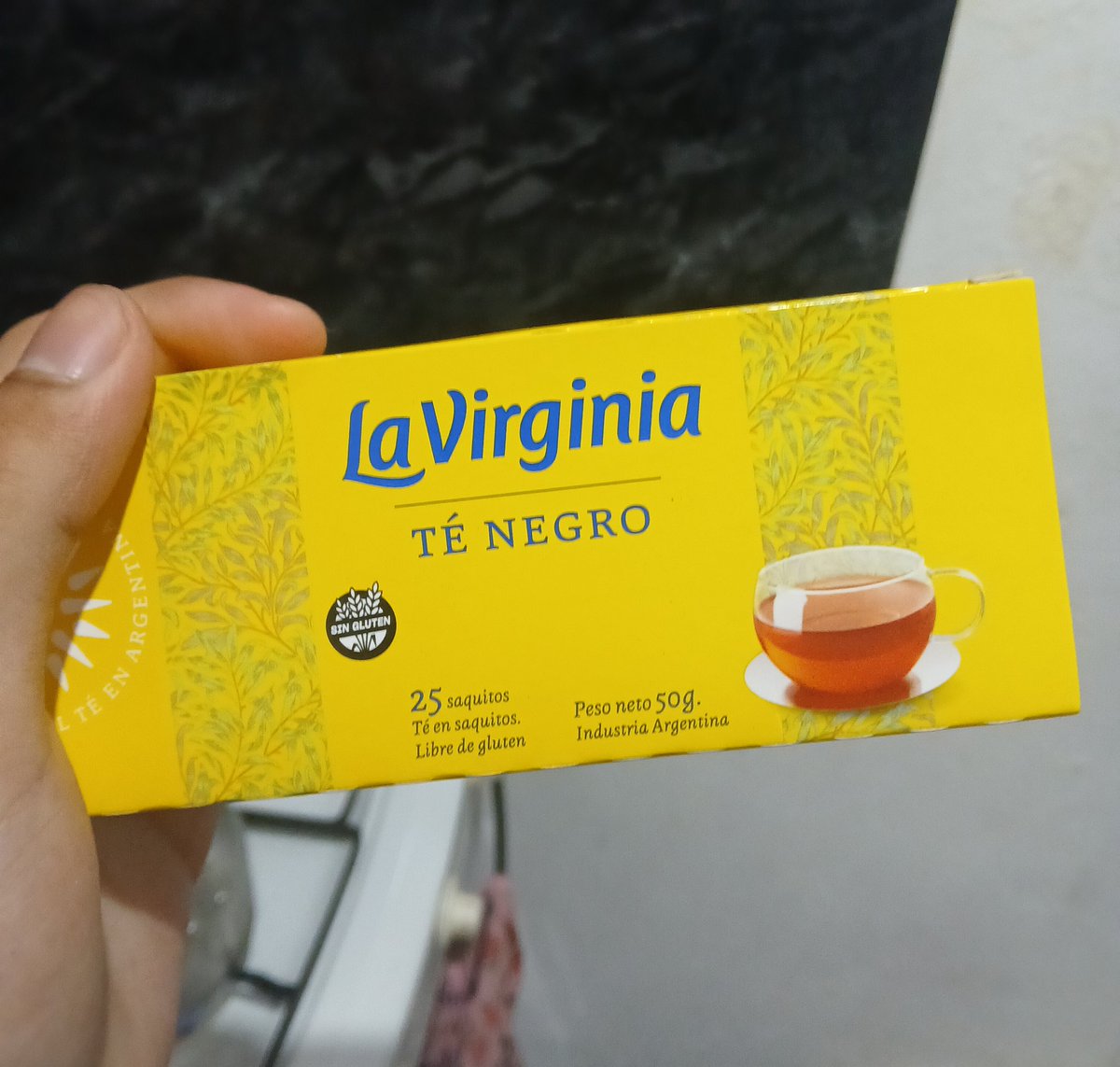 Ssaddy_Fr's tweet photo. -porqe sere tan virgen?
el té qe tomo: https://t.co/IOKZbZgLVh