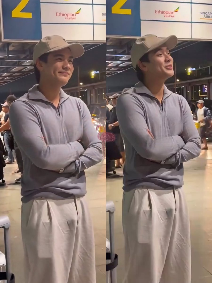 King30kong88's tweet photo. Bebe boi Michael 👀🦩🩷 https://t.co/dKwtR3kR7S