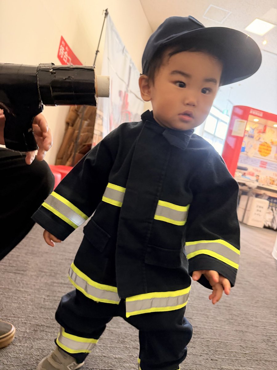 chie_coins's tweet photo. 本日で1歳半になりました☺️
月日が経つのが早すぎてゲロ出そう。
沢山の人に助けられて本当に
感謝しかない。
これからも頑張って生きてください☺️
梅雨があけたらまた色んな所へ行こう。
私が父親にしてもらったぶんくらい
連れ回してやる☺️ https://t.co/lSf9bvzfWt