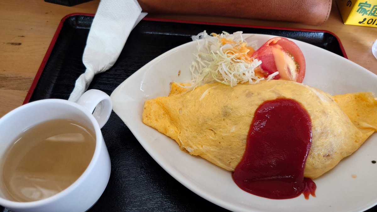zurusukebonzu's tweet photo. またまたオムライスの口へ。食堂のオムライスとあなどらないで〜生クリームでキッチリと美味しい　#オムライス　#青森市　#ふくし食堂 https://t.co/2fvavBOzvn