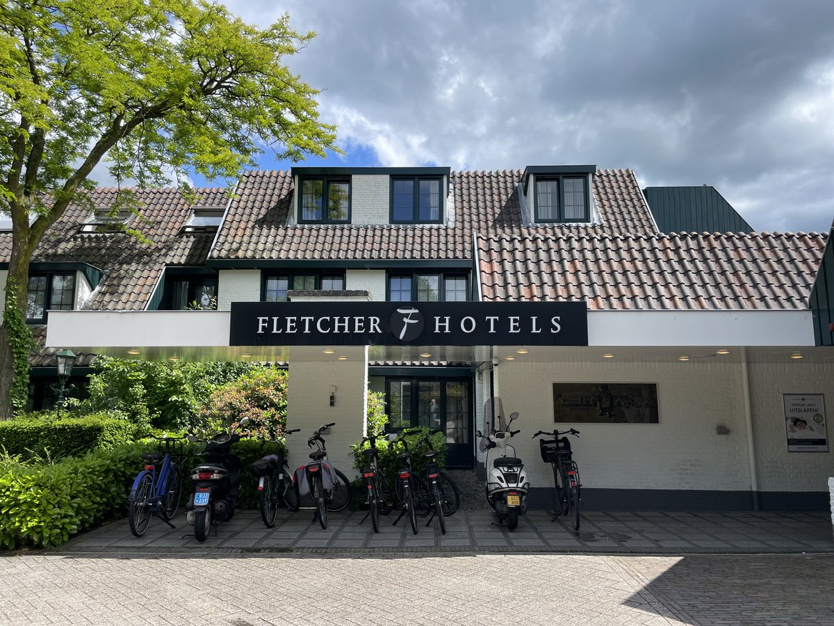 FletcherFootbal's tweet photo. Dit weekend is @bphonved 𝐔𝟏𝟐 te gast bij 𝐅𝐥𝐞𝐭𝐜𝐡𝐞𝐫 𝐊𝐥𝐞𝐩𝐩𝐞𝐫𝐦𝐚𝐧 ter voorbereiding op het International Talent Tournament. 

Wij wensen het team een fijn verblijf 💪

#internationaltalenttournament #ITT #budapest #budapesthonvedfc #football #tournament #voetbal https://t.co/GN7NohZWih
