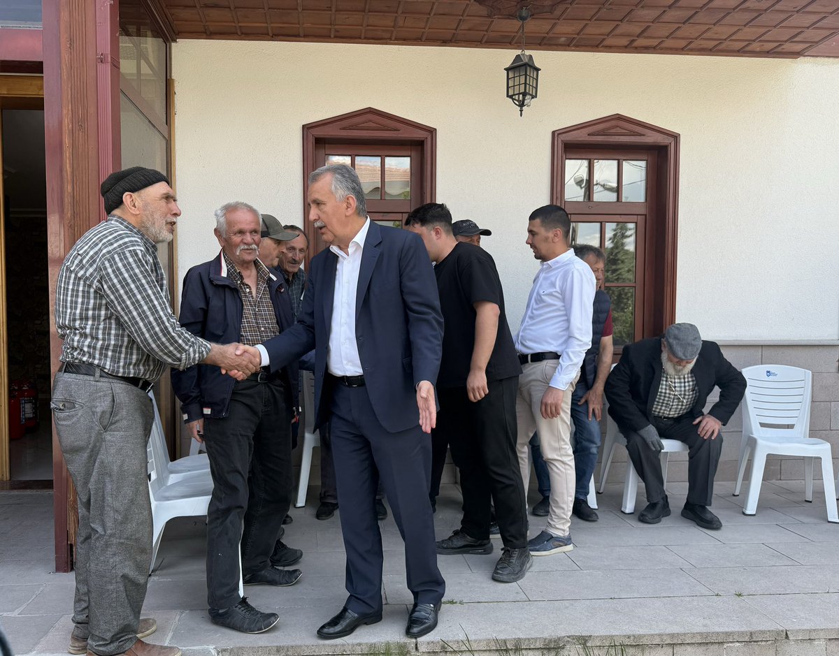 AdemC06's tweet photo. İlçemiz Ömerağa Mahallesi sakinlerimizden Gülsüm YÜKSEL, Dağküzören Mahallesi sakinlerimizden Ayşe BAYRAM ile Yayalar Mahallesi sakinlerimizden Şerife KAYA hemşehrilerimizi Rahmet-i Rahman-a uğurladık. 
   
Hemşehrilerimize Allah'tan rahmet; aile ve sevenlerine baş sağlığı dilerim.