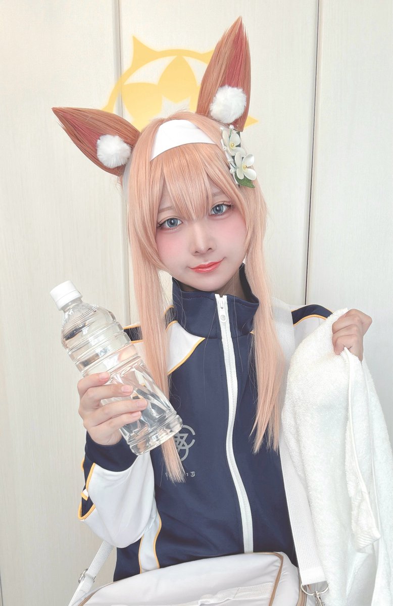 Inoha_0416_cos's tweet photo. 【Cosplay】
ブルーアーカイブ
伊落 マリー (体操服)

「落とさないよう、気をつけてくださいね」

※宅コス＆内カメにつき左右反転

#BlueArchiveCosplay https://t.co/qE2iKMTf1y