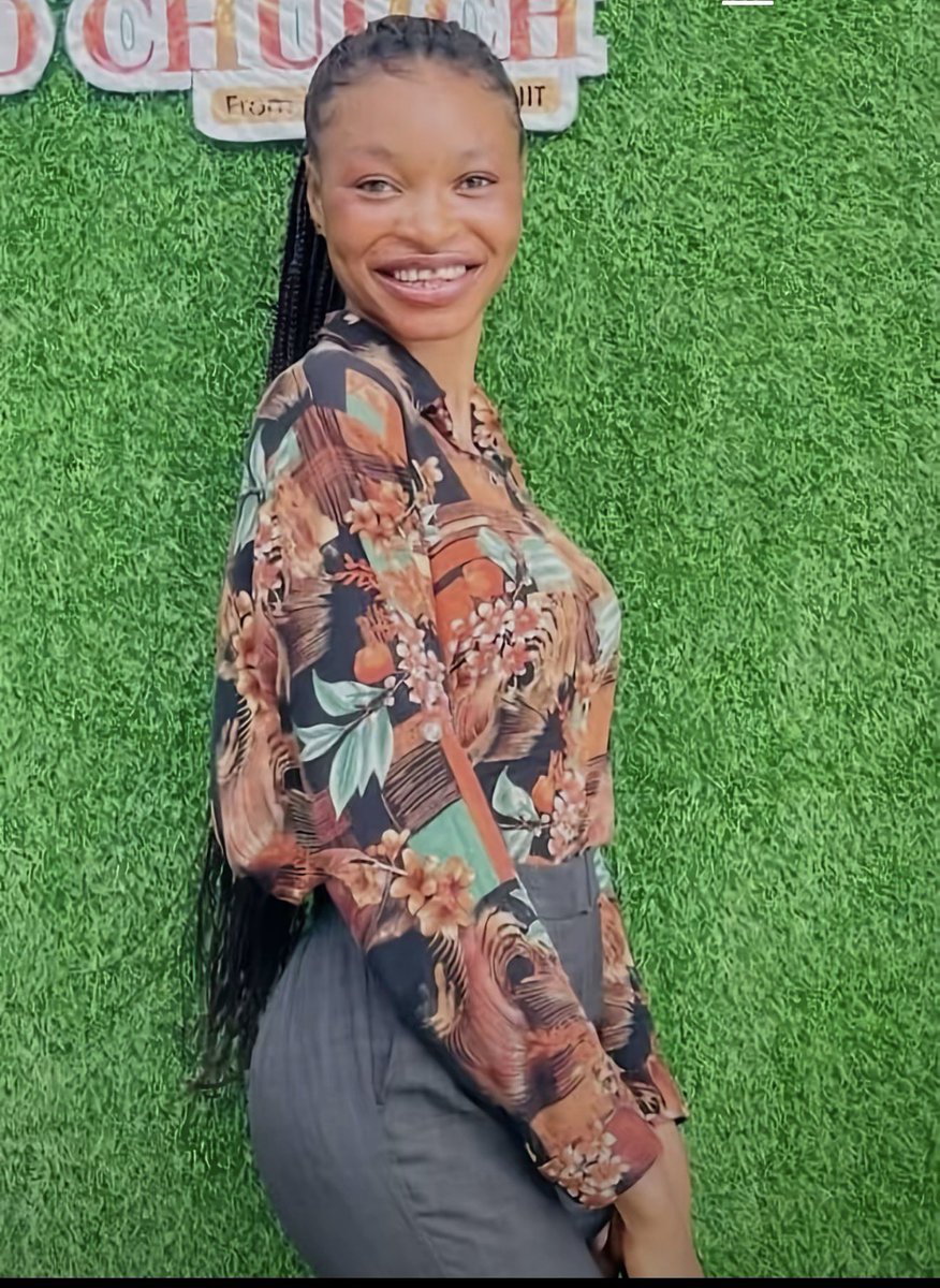 Nimisioluwa's tweet photo. A lady shared an image of her missing friend who was traveling from Ilorin to Akure on Monday, and they have been unable to reach her.

Kindly retweet 🙏🏽🙏🏽 https://t.co/mZ6IRSz0jX