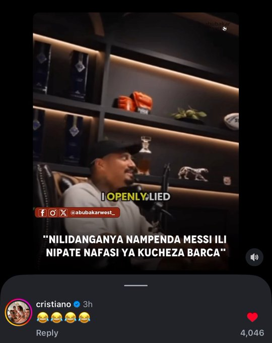 ArobaseGiovanny's tweet photo. 🔴🔴🔴🔴 Cristiano Ronaldo a réagit à un post où Kevin Prince Boateng dit qu'il était obligé de dire qu'il préférait Messi à CR7 quand il jouait au Barça : 

"😂😂😂😂😂" https://t.co/jmxzCRh2UQ