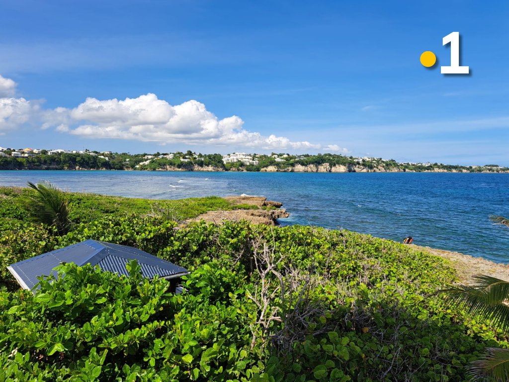 guadeloupela1e's tweet photo. Le saviez-vous ?👀
🤑💳🏝️Le Gosier, commune de France où les plus grandes fortunes immobilières sont concentrées.
➕d'infos 👉🏾https://t.co/9RgfUiWBue https://t.co/DTGlU4gxel