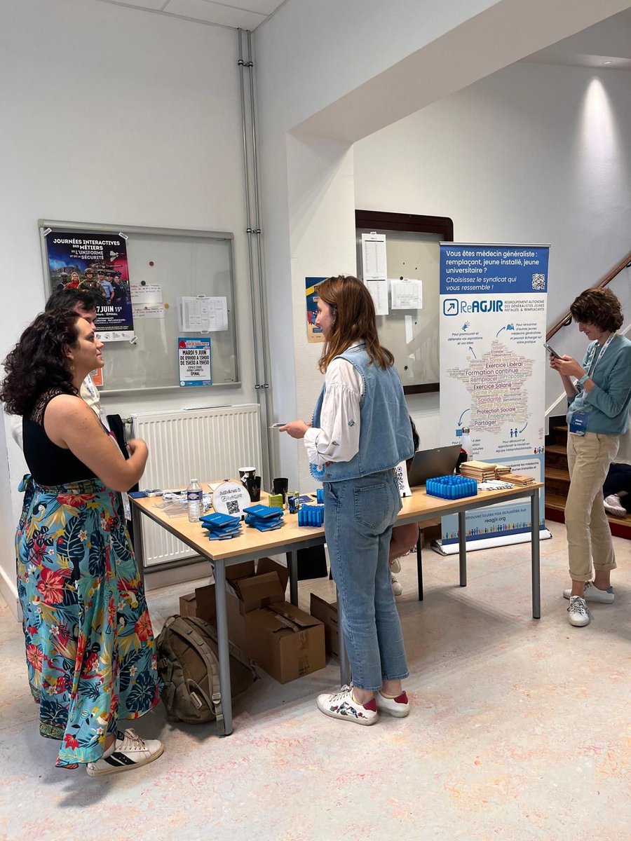 LeCollegeMG's tweet photo. Les 13èmes Rencontres nationales de ReAGJIR se poursuivent aujourd'hui !
@LecollegeMG soutient ce rendez-vous incontournable des jeunes MG 👏 
@ReAGJIR https://t.co/XiMxVi9qDC