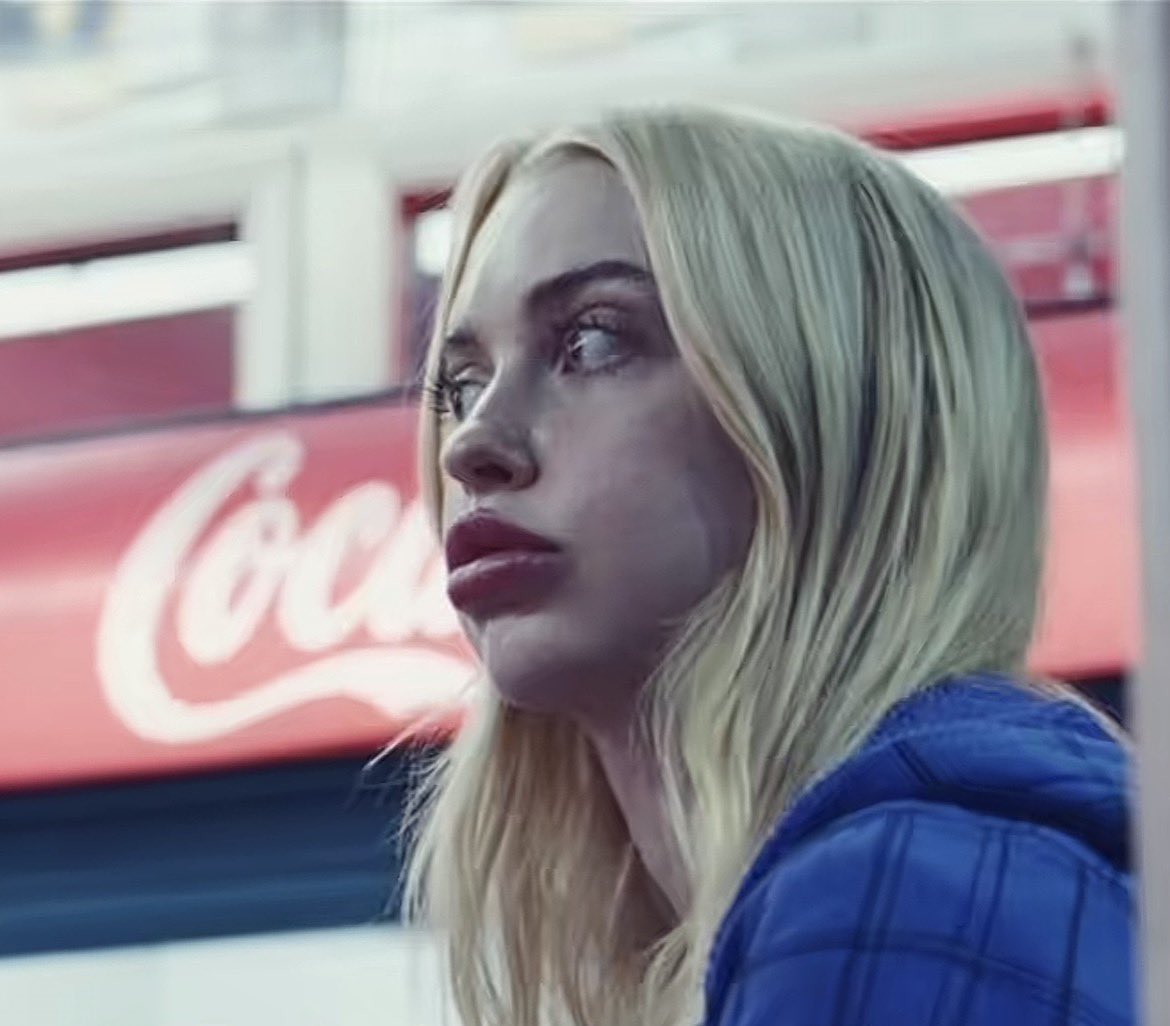 AdnaanJnr's tweet photo. Euphoria ended, and Faye never found out who Jules was. https://t.co/IoRlbAY43g