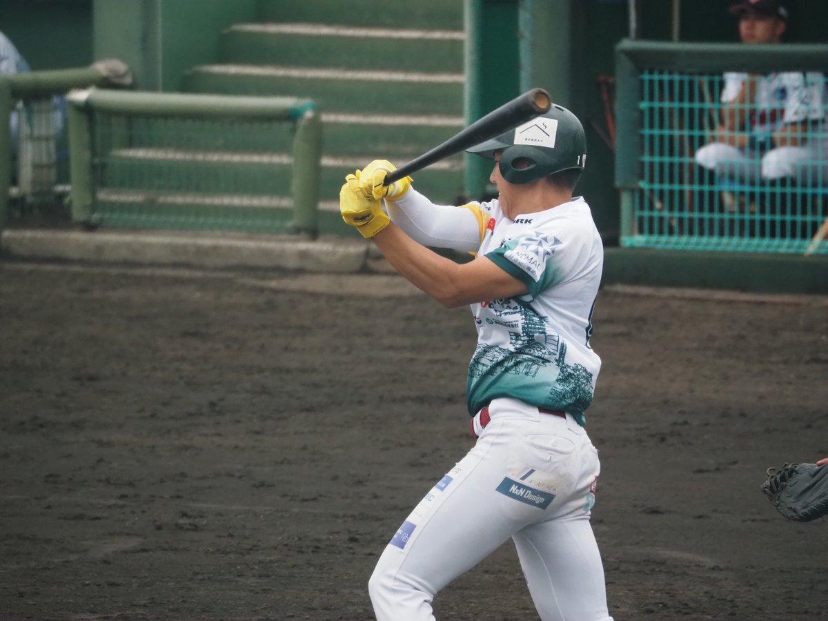 shrikes_pc's tweet photo. 6/5 VS06
花園中央公園野球場
最後ナイスプレーをサードで見せてくれました柳川選手

#堺シュライクス
#柳川朔哉 https://t.co/AJlWpDICCy