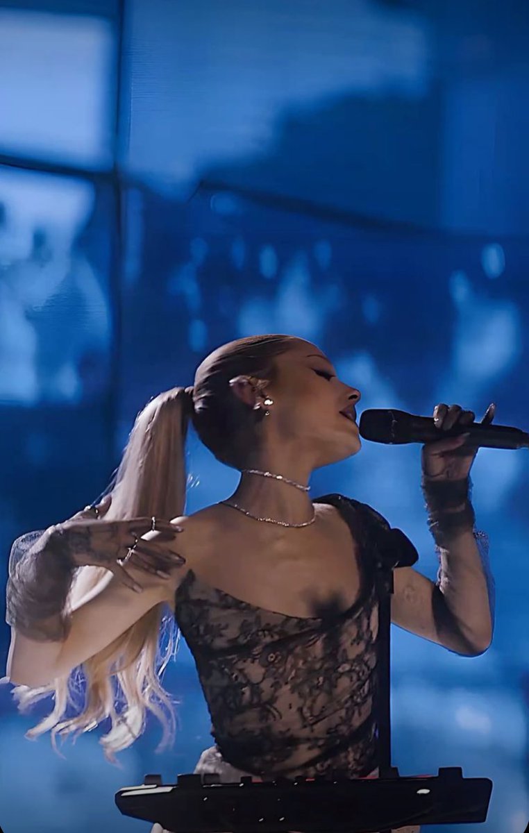 anya is seeing ariana ꕤ｡˚⋆ tweet media