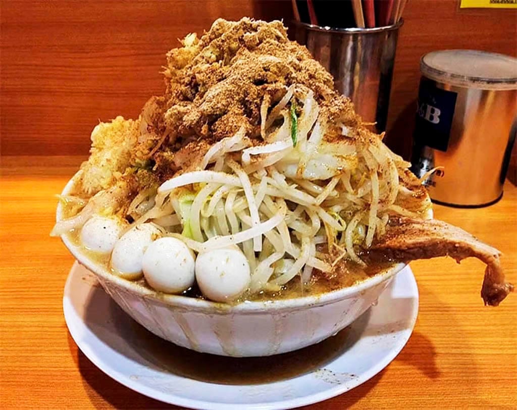 getnewsfeed's tweet photo. ラーメン二郎沖縄店がオープン確定 https://t.co/RGHi6rCrbH