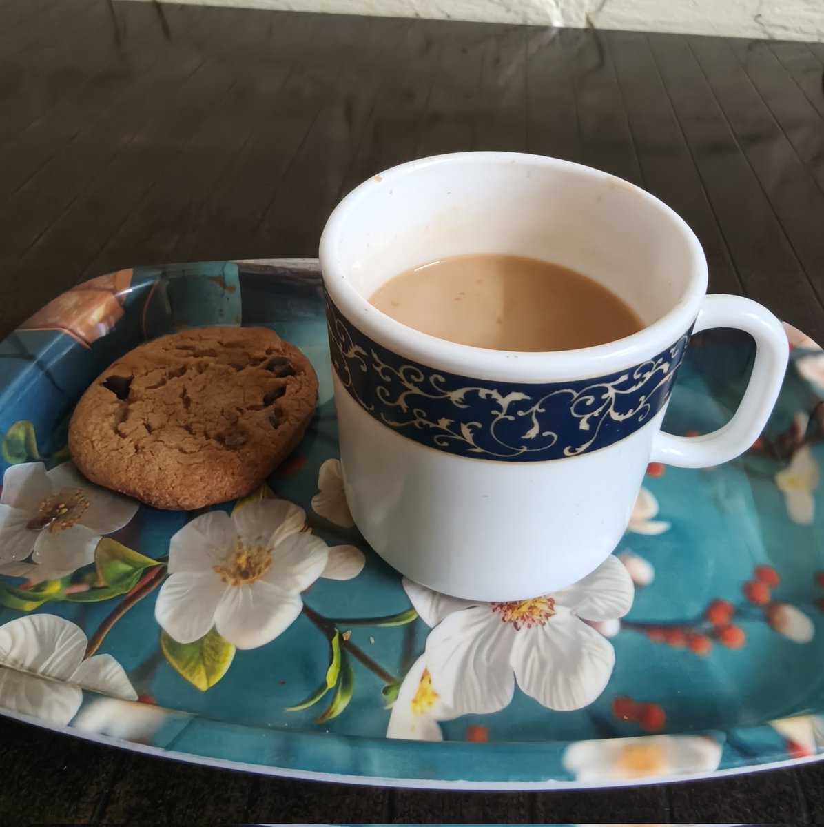imKshitij_'s tweet photo. Fridayyy 🍪 ☕ https://t.co/ZccfvW4Ue7