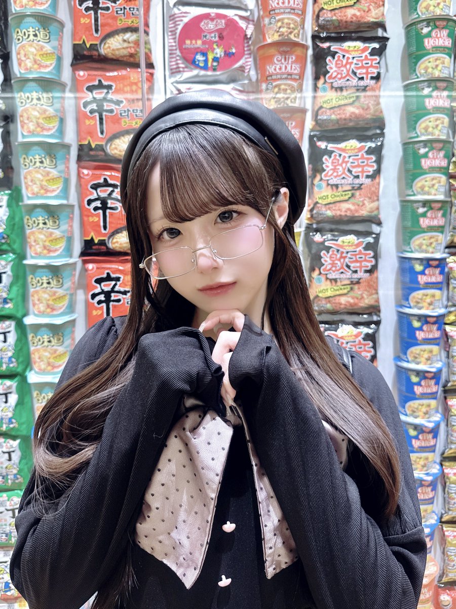 kao_taitsuki's tweet photo. アニメに出てきそうって言われた https://t.co/dLea982VY7