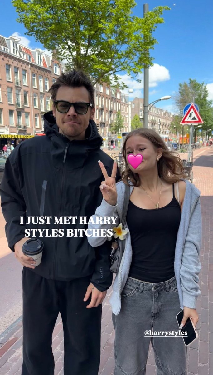 hsdaily's tweet photo. Harry with a fan while out and about in Amsterdam today - 5 June (via hhni.vv) https://t.co/UKW2QG9Yvj