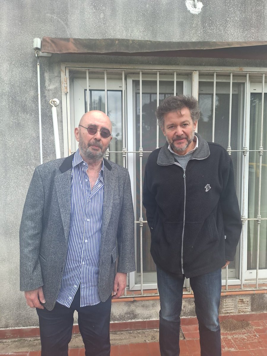 gerardodlopez's tweet photo. "Golpe de suerte" por vivir esa mañana inolvidable al llevar al equipo de @somosradioam530 a la sencilla casa de @Indio_Solari_ok para ser entrevistado por @elcoheteluna allá por el 2024. Con la "muerte" del Indio Solari se nos va un pedazo de vida. @MQprensa https://t.co/U1uOZAeBLL