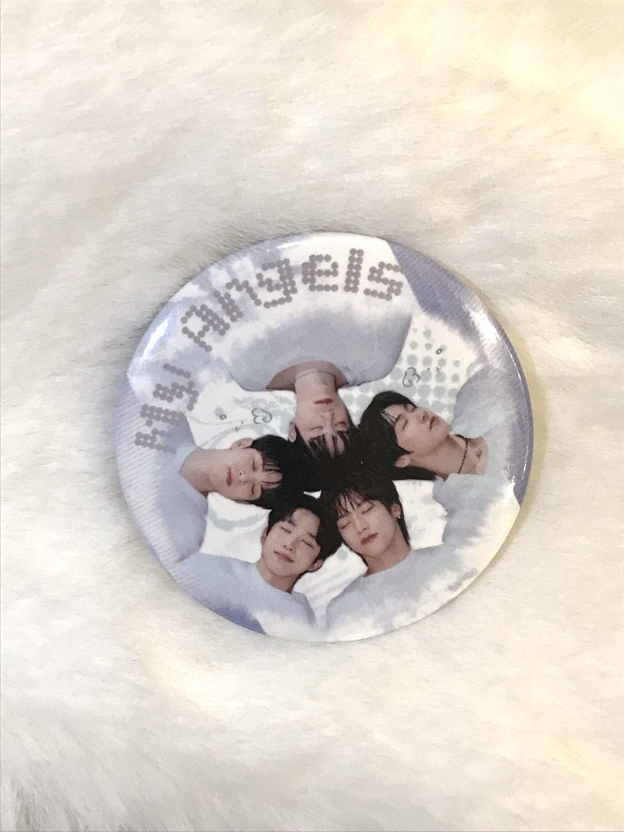 kkinyoooo's tweet photo. 𝟸𝟶𝟸𝟼 𝙰𝚠𝚎𝚜𝚘𝚖𝚎 𝚂𝚝𝚊𝚐𝚎 𝚒𝚗 𝙱𝚞𝚜𝚊𝚗 
🖤 엔플라잉 어썸스테이지 핀버튼 나눔 

코코넨네 천사들 데려가세요 ♡

✧ 날짜: 6/7(일) 
✧ 시간/장소: 당일 타래로
✧ 수량:  20개

양일 갑니다! 맞나눔은 편하게 디엠 주세용 ⸝⸝´ ˘ `⸝⸝ ໒꒱ 
#엔플라잉 #부어썸 https://t.co/Qr1zFBiwuk
