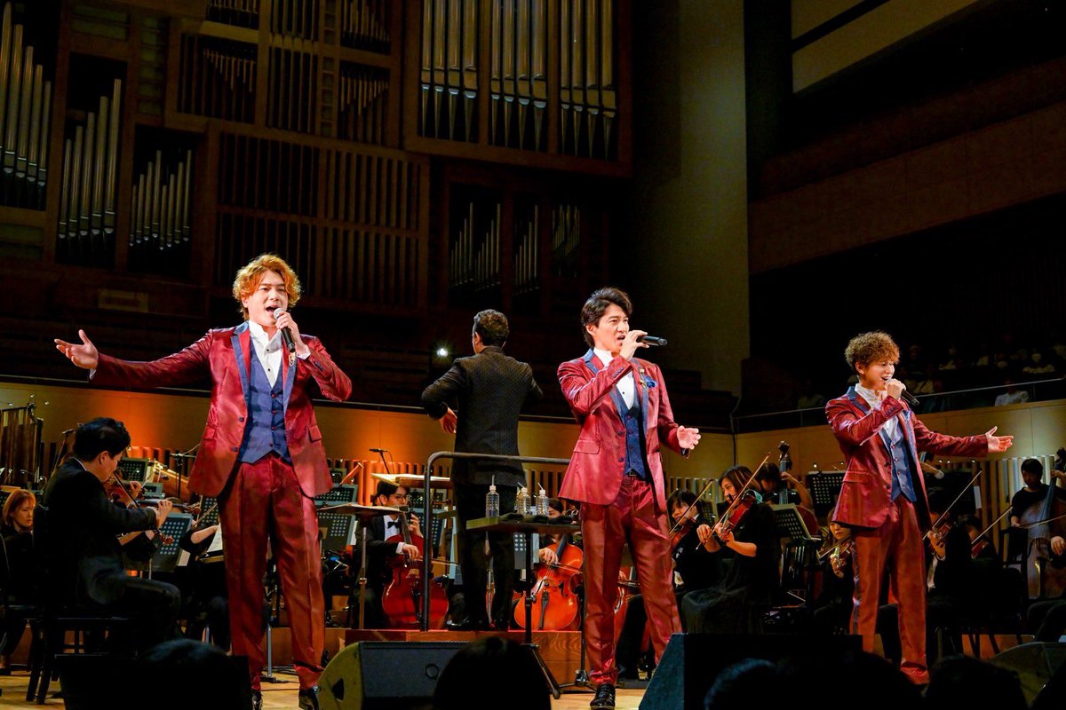 Le_Velvets's tweet photo. 【billboard classics
「LE VELVETS Premium Symphonic Concert 2026 ～AURORA～」】

京都公演は無事、終了しました。
ご来場の皆様、ありがとうございました。

3年振りのシンフォニックコンサート、そしてMay J.さんとの初のデュエットはお楽しみいただけましたでしょうか？

来週は東京❗️
お待ちしております✨

#billboardclassics 
#MayJ. さん #柴田真郁 さん
#大阪交響楽団 
#LEVELVETS 
#宮原浩暢 #日野真一郎 #佐藤隆紀