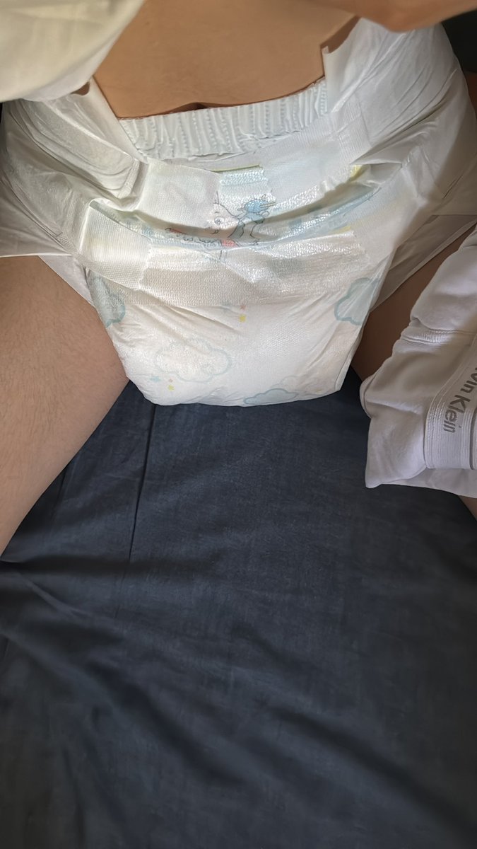 peepeejay007's tweet photo. i’m not THAT wet… 😖 https://t.co/XAnhpKK83x