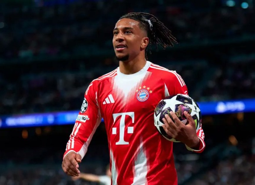 MadridUniversal's tweet photo. 🚨🚨 BREAKING: Michael Olise has been told that Florentino Perez is coming for him.

Real Madrid are going all in. The offer will be sent on Tuesday.

— @jfelixdiaz https://t.co/7dCenrFGle