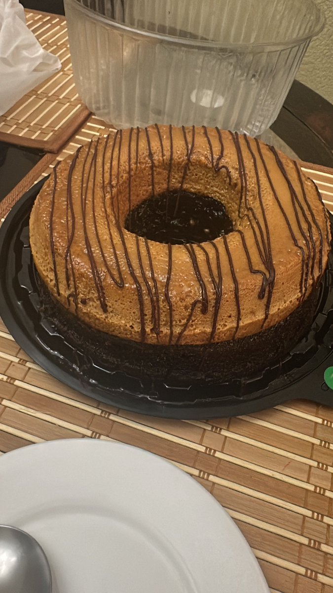 janicedvl_'s tweet photo. También me llenaron de pastelitos 🥹💗🎂 https://t.co/9XqD0HEsFH