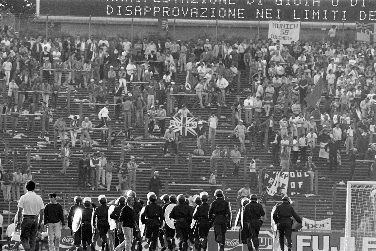 conzy2025's tweet photo. @l4pablo Paul, remember when pool fans flew Munich flags at Heysel? Utter scum and they hold themselves up as the greatest fanbase on earth. https://t.co/FVavRuteWx