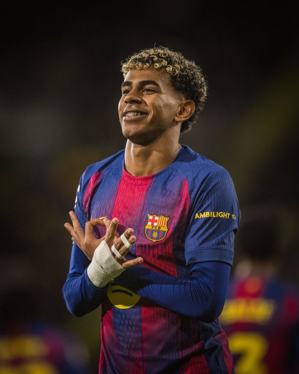 faceofcrypto's tweet photo. Lamine yamal wins the laliga player of the season. https://t.co/wkAynU3isb