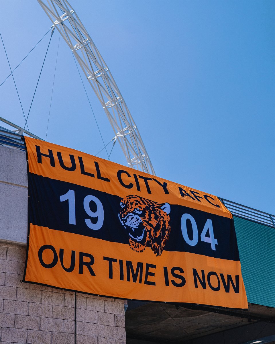 HullCity's tweet photo. 🧡🖤

#hcafc https://t.co/L8QzDn2HU2