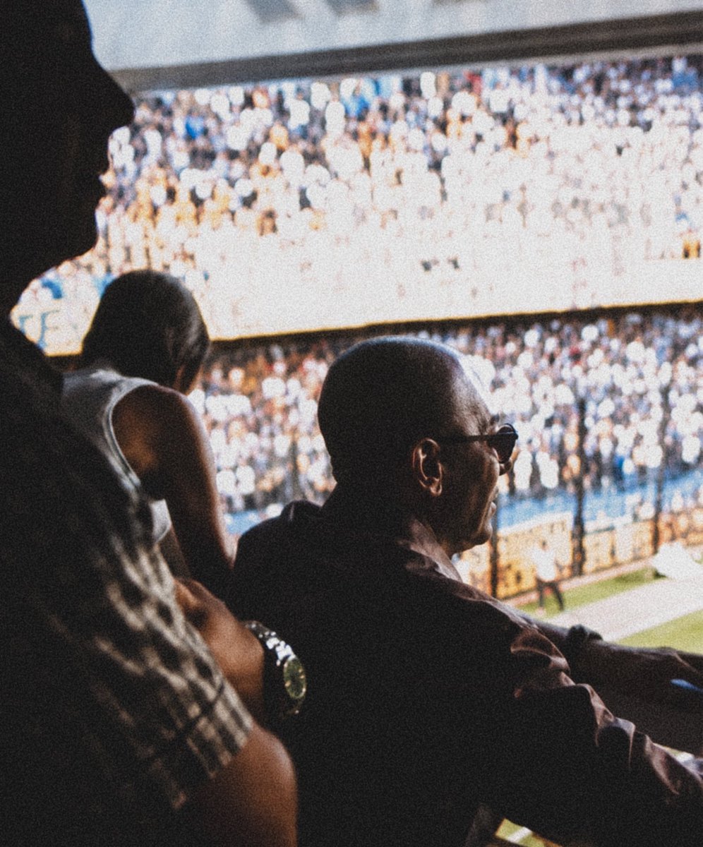 juampireynoso's tweet photo. Ni la muerte nos va a separar. 
Chau, Indio.

📸 @elhistoricoboca https://t.co/vd2L4atA0t