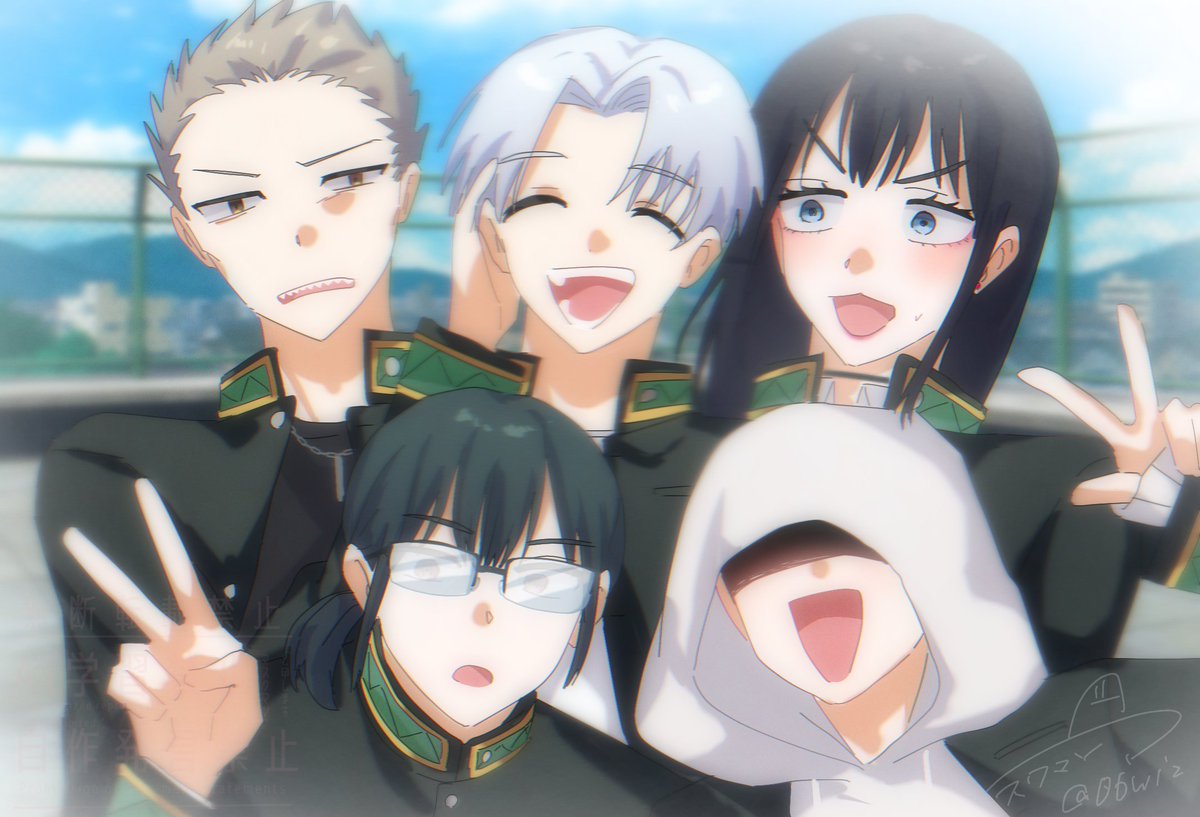Q6Wiz's tweet photo. 統一5人組 in 1年屋上写真 https://t.co/Gl3tLldnTJ