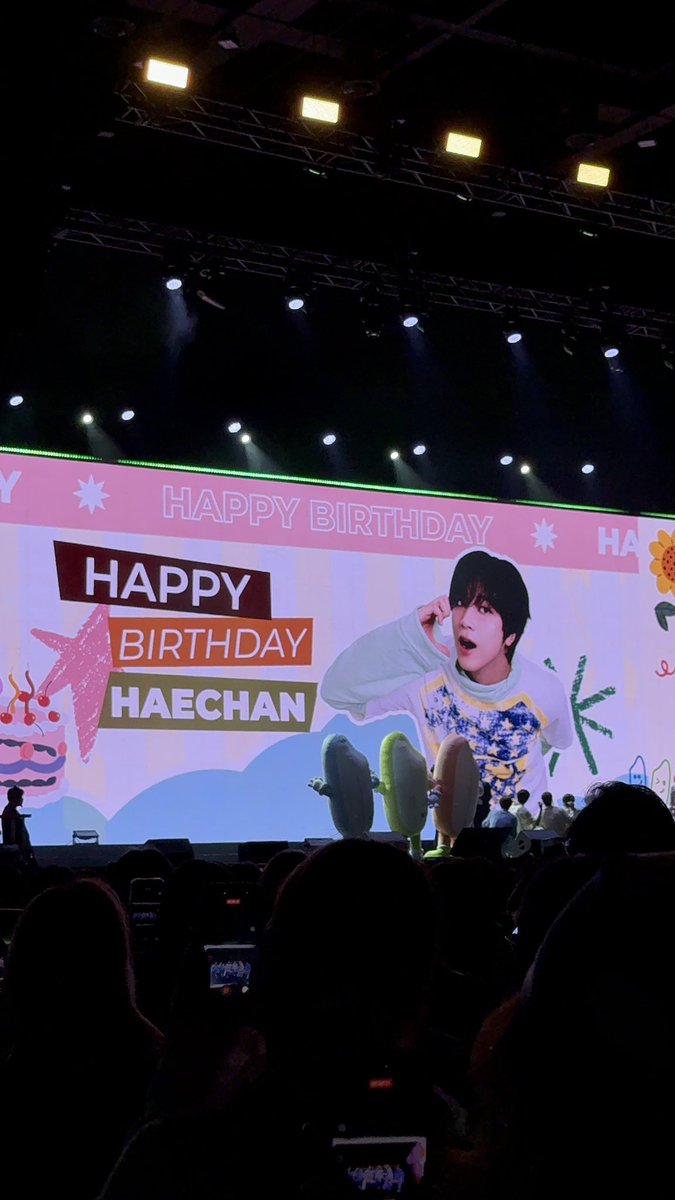 606LEEHC's tweet photo. HAPPY HAECHAN DAY 💗 https://t.co/68ZsznvTQX