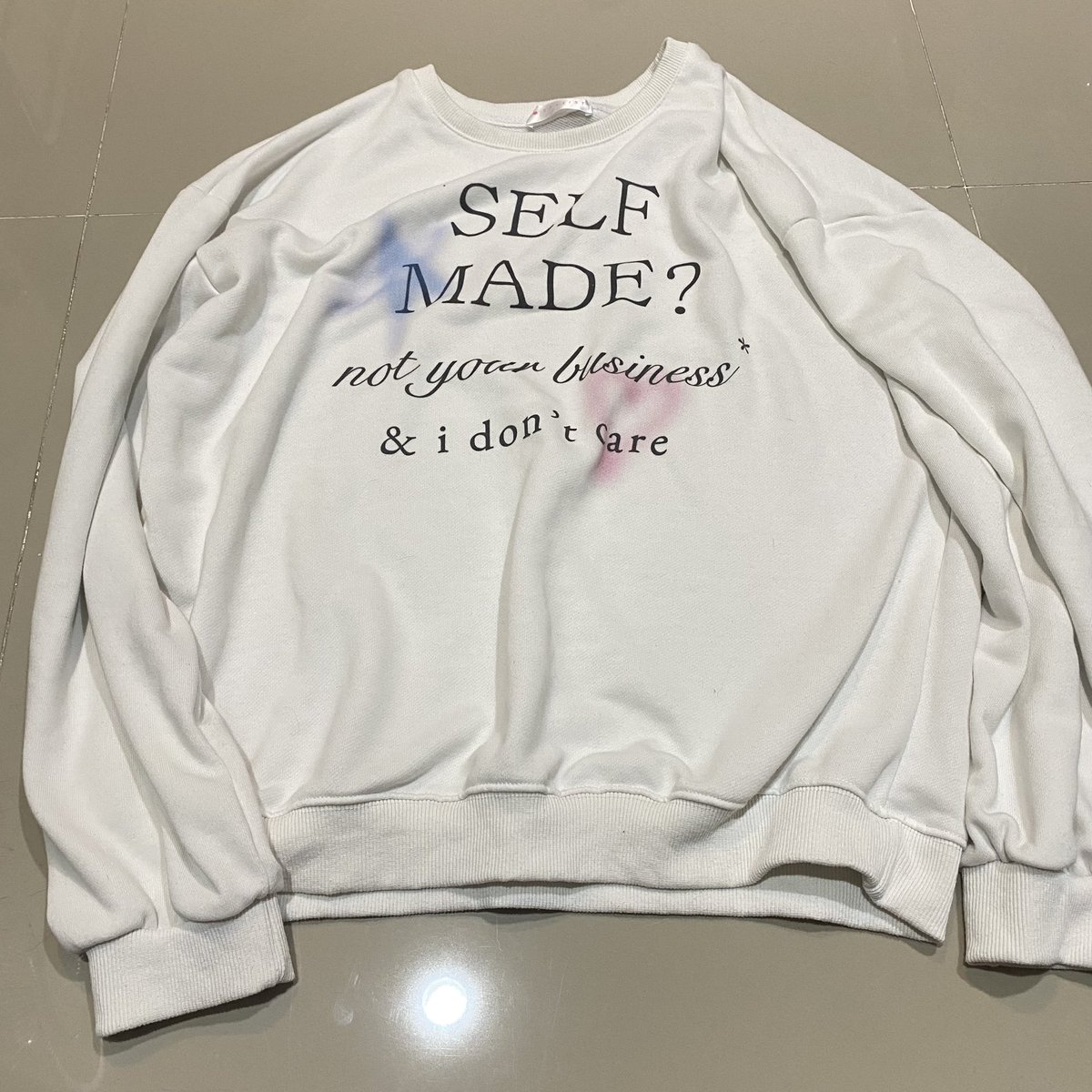 memey_laya's tweet photo. เสื้อสเวตเตอร์ stylist

Freesize | ยาว 23.5

• 50฿

#ส่งต่อเสื้อผ้า #ส่งต่อเสื้อผ้ามือสอง #ส่งต่อเสื้อผ้ามือ2 #ส่งต่อstylist #ส่งต่อcintage #ส่งต่อbeming https://t.co/WCC7onugxi