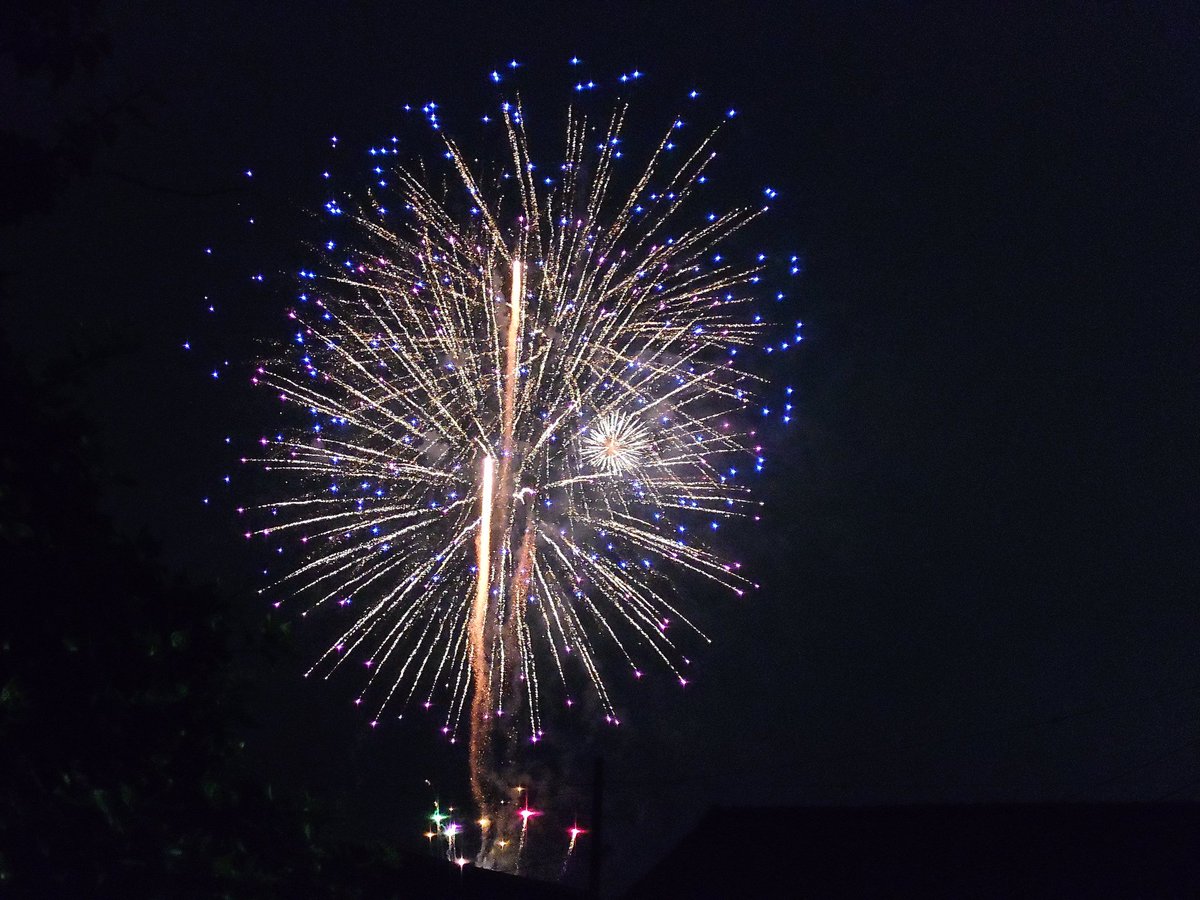 Yanagi__X's tweet photo. 熱田祭りの花火大会
Xperia　1V https://t.co/GCx3AJokhZ