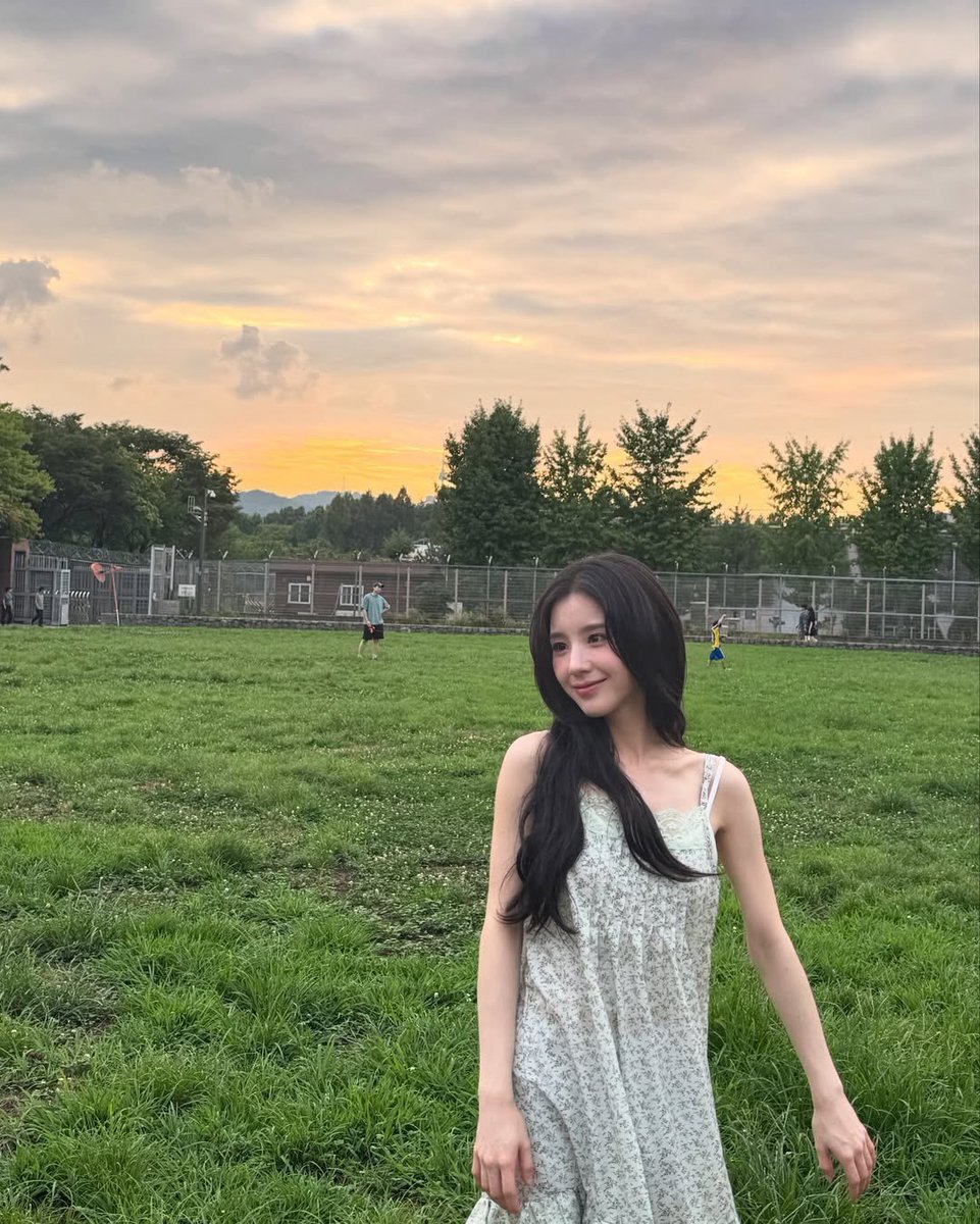 heejinymph's tweet photo. ㅤㅤㅤ
                     🐑🌵,   ꔛ   < re:start >
                     Lost  in  lush  greenery  
                     ���⑉⑉⑉⑉⑉⑉⑉⑉⑉⑉⑉⑉⑉⑉⑉⑉⑉⑉⑉
ㅤ https://t.co/Wlo4IvxCek