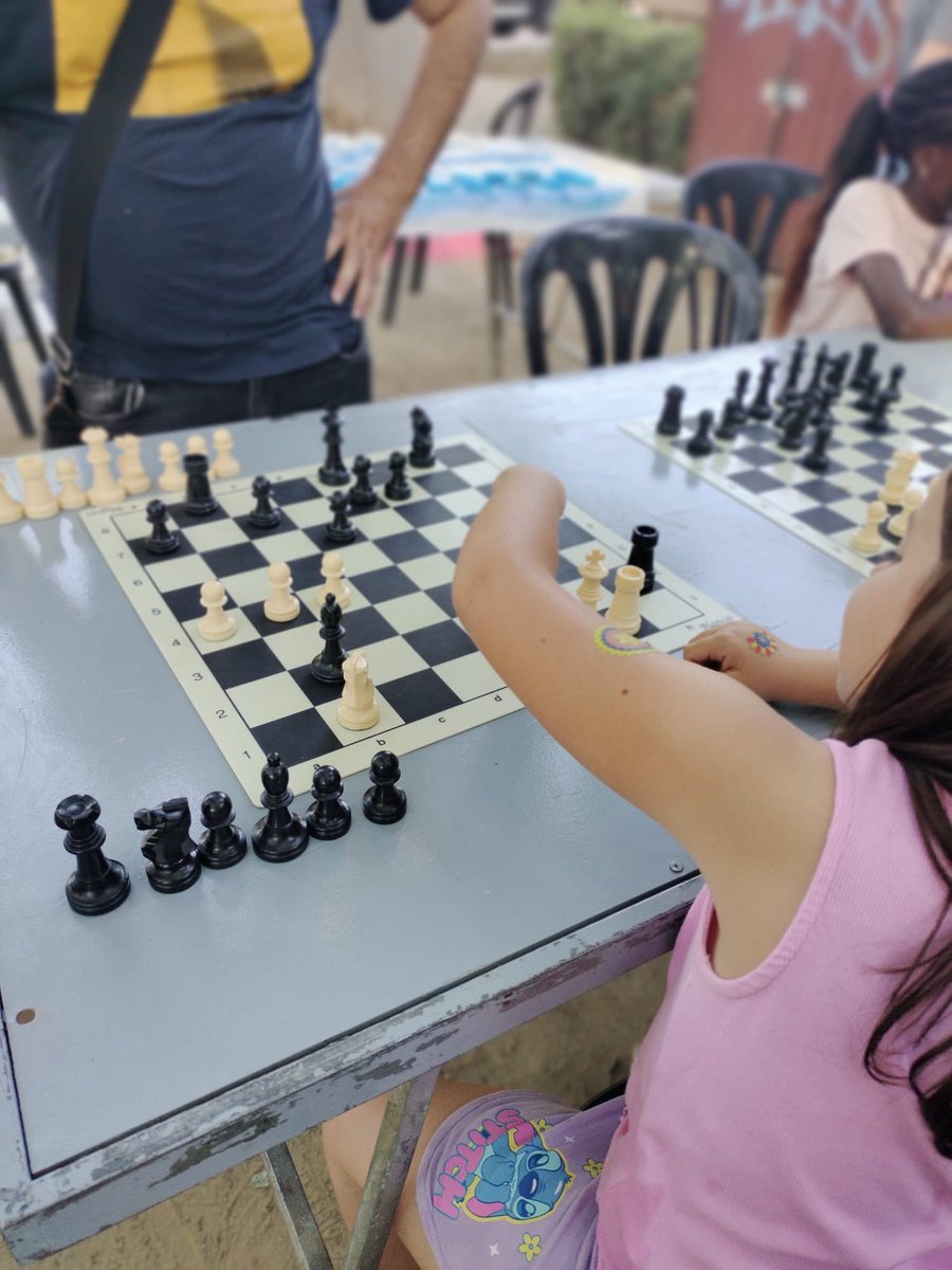 ADEJOLleida's tweet photo. Just fa una setmana estàvem al #LleidaJuga!! ♟️👏

Amb ganes de mès edicions! 

#escacs #ADEJO #Lleida https://t.co/YPgL91cduA