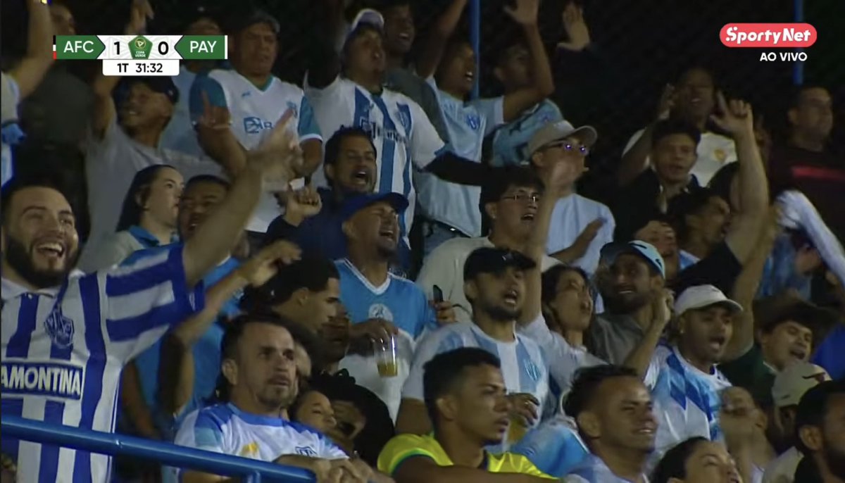 mathmsilva7's tweet photo. oii, esqueceu de me bloquear na transmissão da final da Copa Verde

te amo, @paysandu 💙🤍 https://t.co/NcqL2zblov