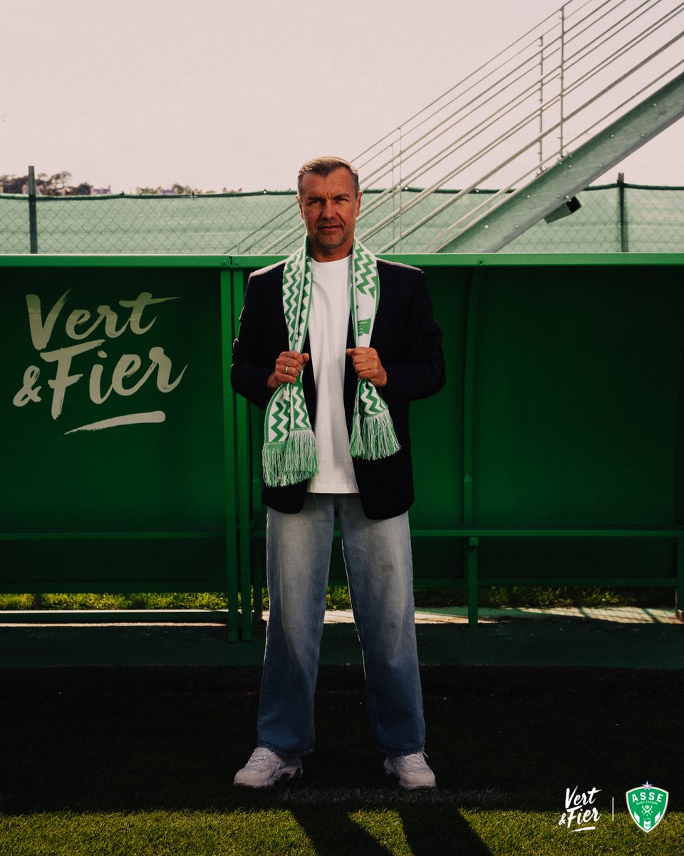 ASSEFeminines's tweet photo. Yannick Chandioux reste à la tête des Vertes 💚

Nommé en mars dernier pour diriger le sprint final, le technicien est désormais lié au club jusqu’en 2027, avec options 👊 https://t.co/AJWjy7KZ8v