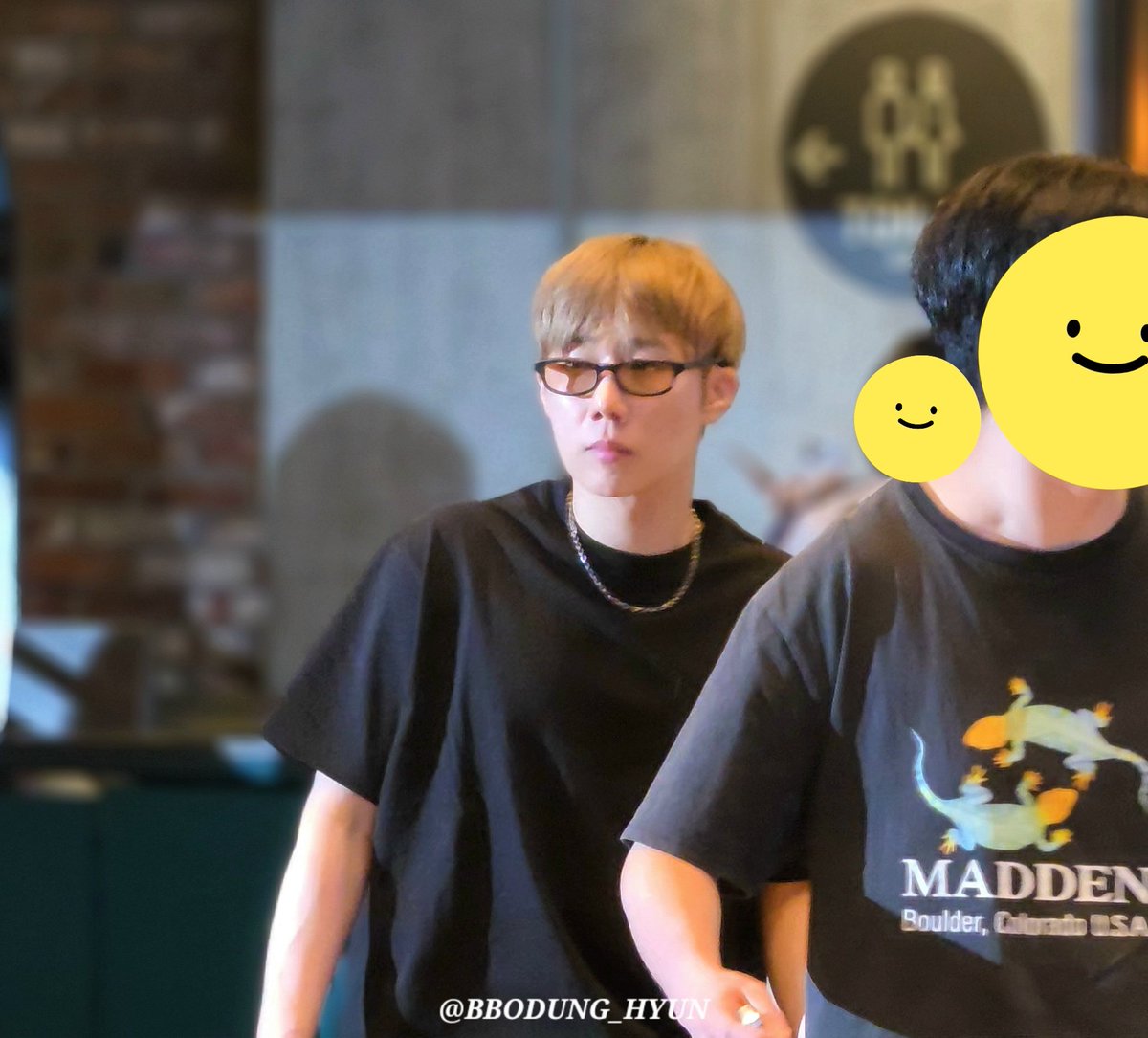 BBODUNG_HYUN's tweet photo. 겸둥이야!! 금발햄스터 여깅네!!! https://t.co/FgJwxmgU9g