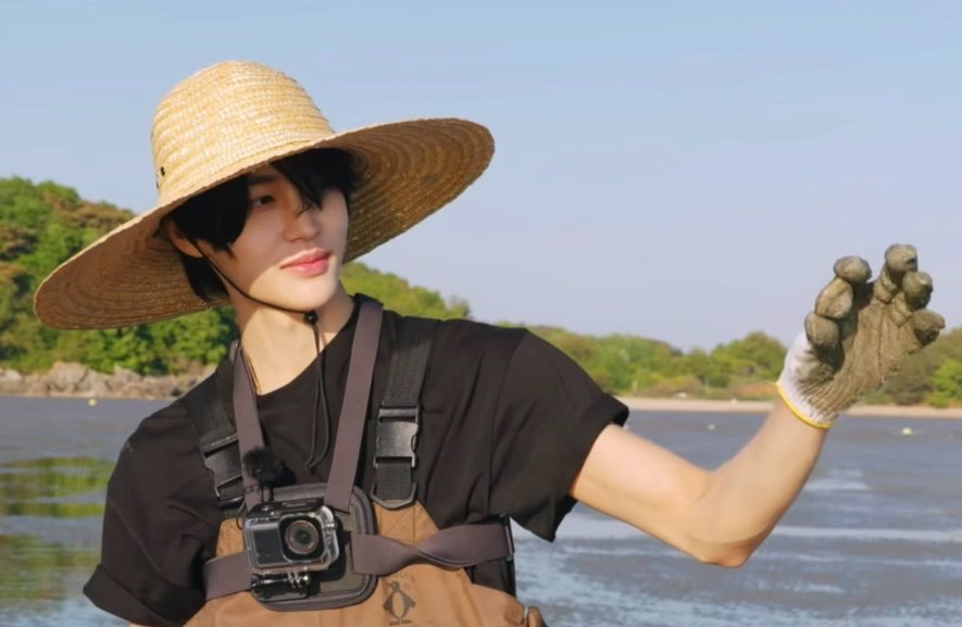 wonbin pics tweet media