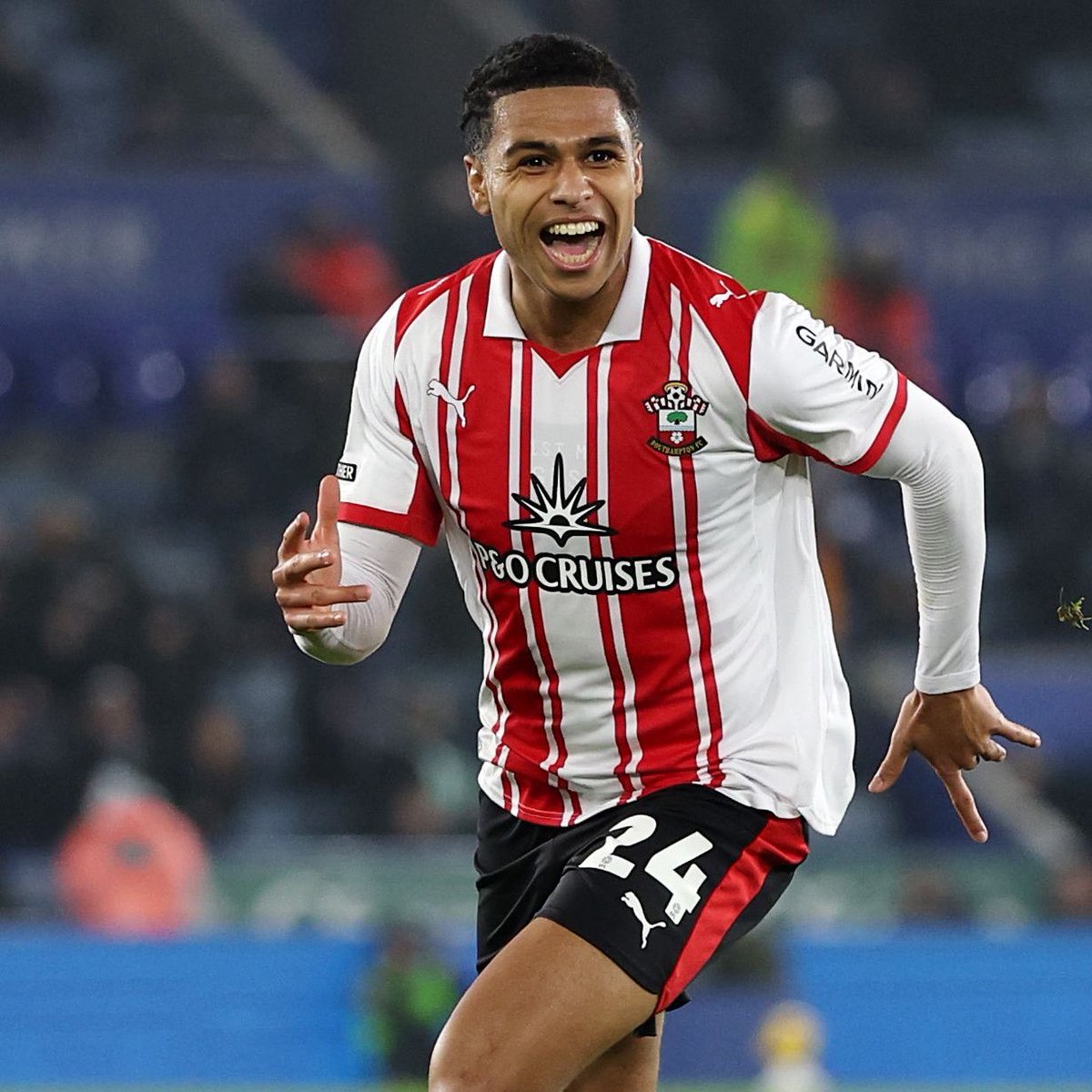 EvertonNewsFeed's tweet photo. 🚨Everton have also considered Southampton Midfielder Shea Charles as they look to strengthen their midfield 

(Source - @David_Ornstein) https://t.co/IjhUWSfs3L