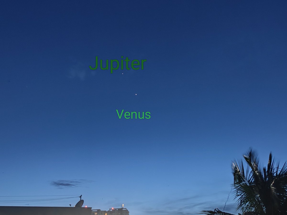 AbhijithHS's tweet photo. Guru and Shukra - Jupiter n Venus ..up close ...
Do watch it folks.. western horizon
#Jupiter #Venus #NaturalAstronomy #OurSolarSystem https://t.co/w8tho5hoKe