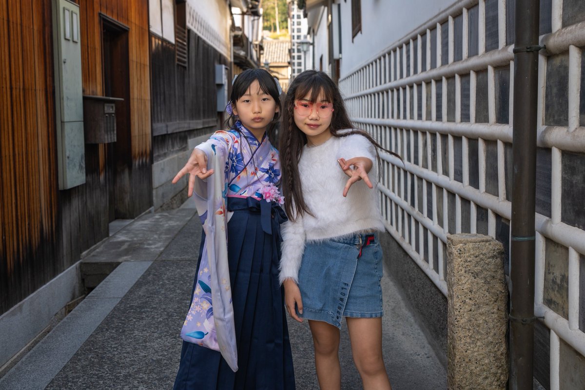 ETxVyjxU3hwTShQ's tweet photo. 26/3/20 倉敷美観地区　 #樺音 #澪音　#汐音　#佐久菜うみ　#ちーちゃん　#kamioto https://t.co/agmIkuBAia
