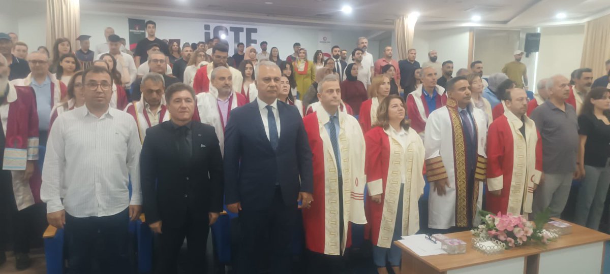Abdurra33831811's tweet photo. İskenderun Teknik Üniversitesi, Deniz Bilimleri Ve Teknolojileri  Fakültesi mezuniyet törenine katılım sağladık. Yeni mezun Su Ürünleri Mühendisi arkadaşlarımıza başarılar diliyorum. https://t.co/7kS9SCeGWI