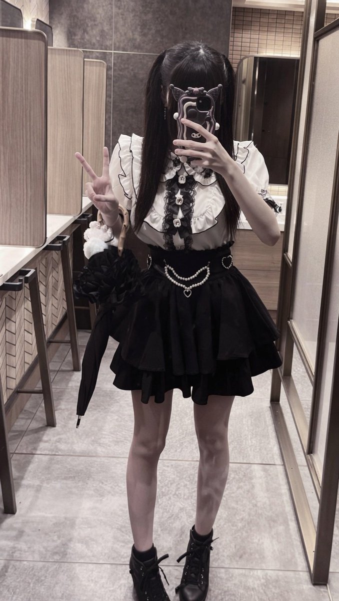 BeaBrussels's tweet photo. えーん（ ;  ; ）
地雷系って需要あんまないのかな…😢 https://t.co/PrWTVO75Nw
